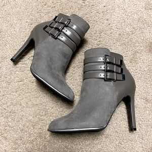 Sam & Libby Gray Booties NWOT